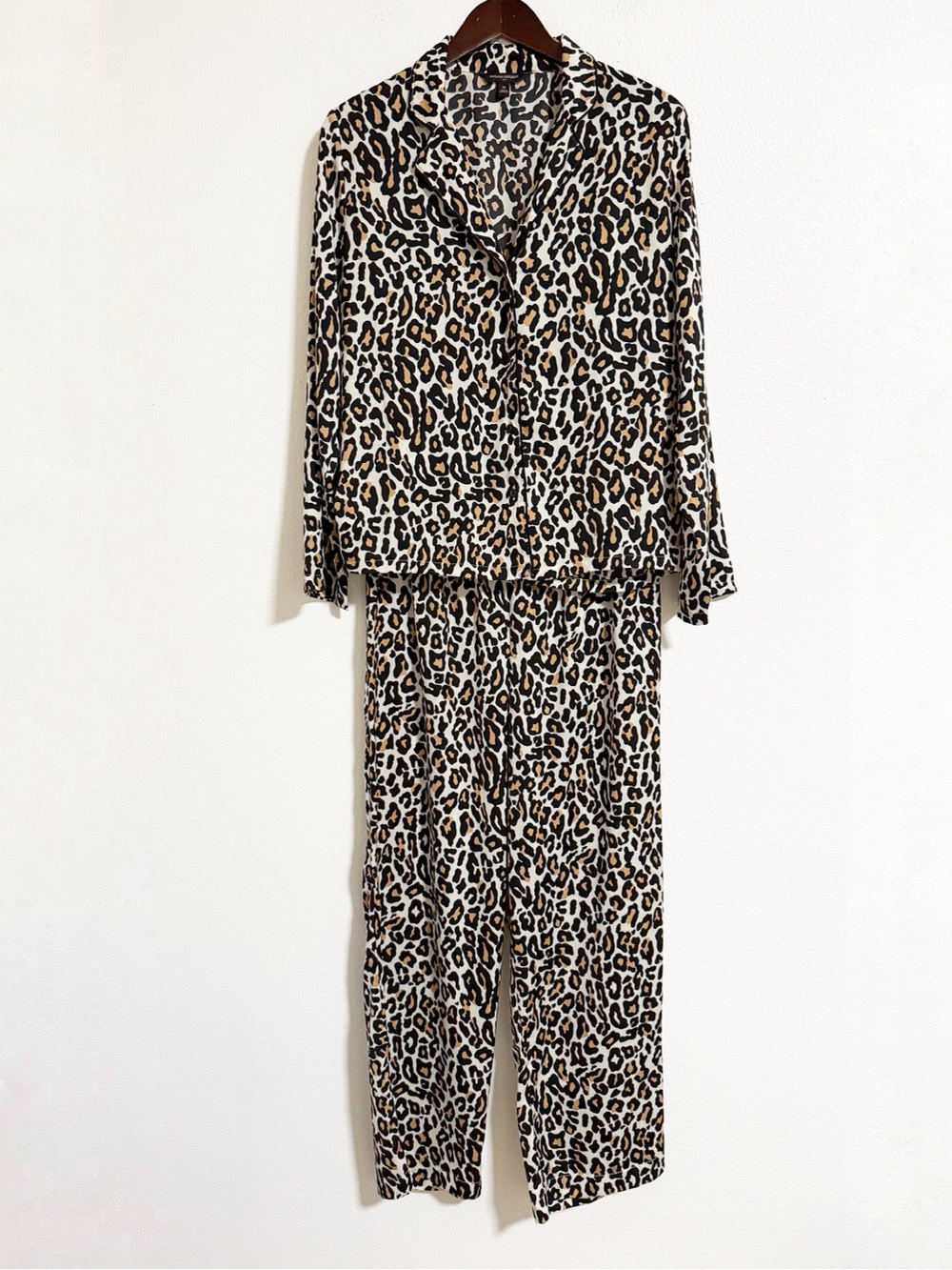 Banana Republic Leopard Print Satin Pajama Set Size M